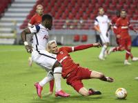 开云体育官网-包含斯托克城客场惨败，陷入保级漩涡的词条