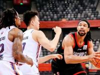 开云平台-深圳南山鲨鱼男篮战胜上海，积极争取季后赛资格的简单介绍