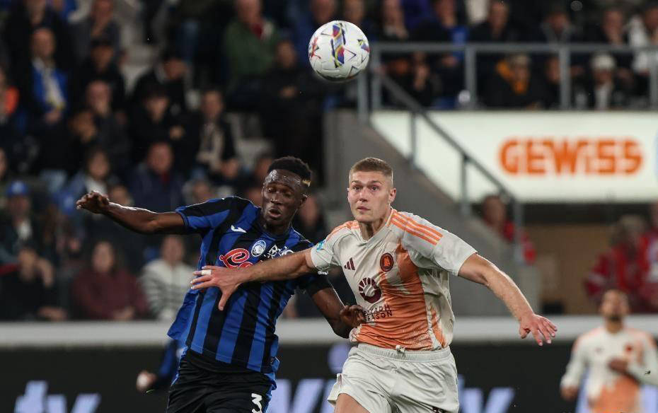 罗马队主场失利,欧冠希望渐行渐远 罗马队主场失利,欧冠希望渐行渐远