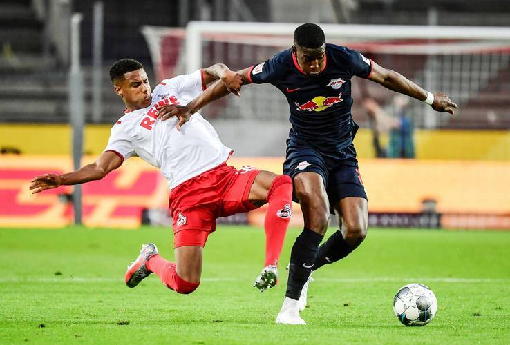 关于德甲争冠热门中卫伤停传闻：球队后防手段受挑战的信息