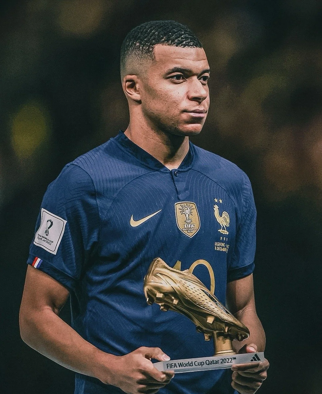 比利时横扫智利，姆巴佩高光表现