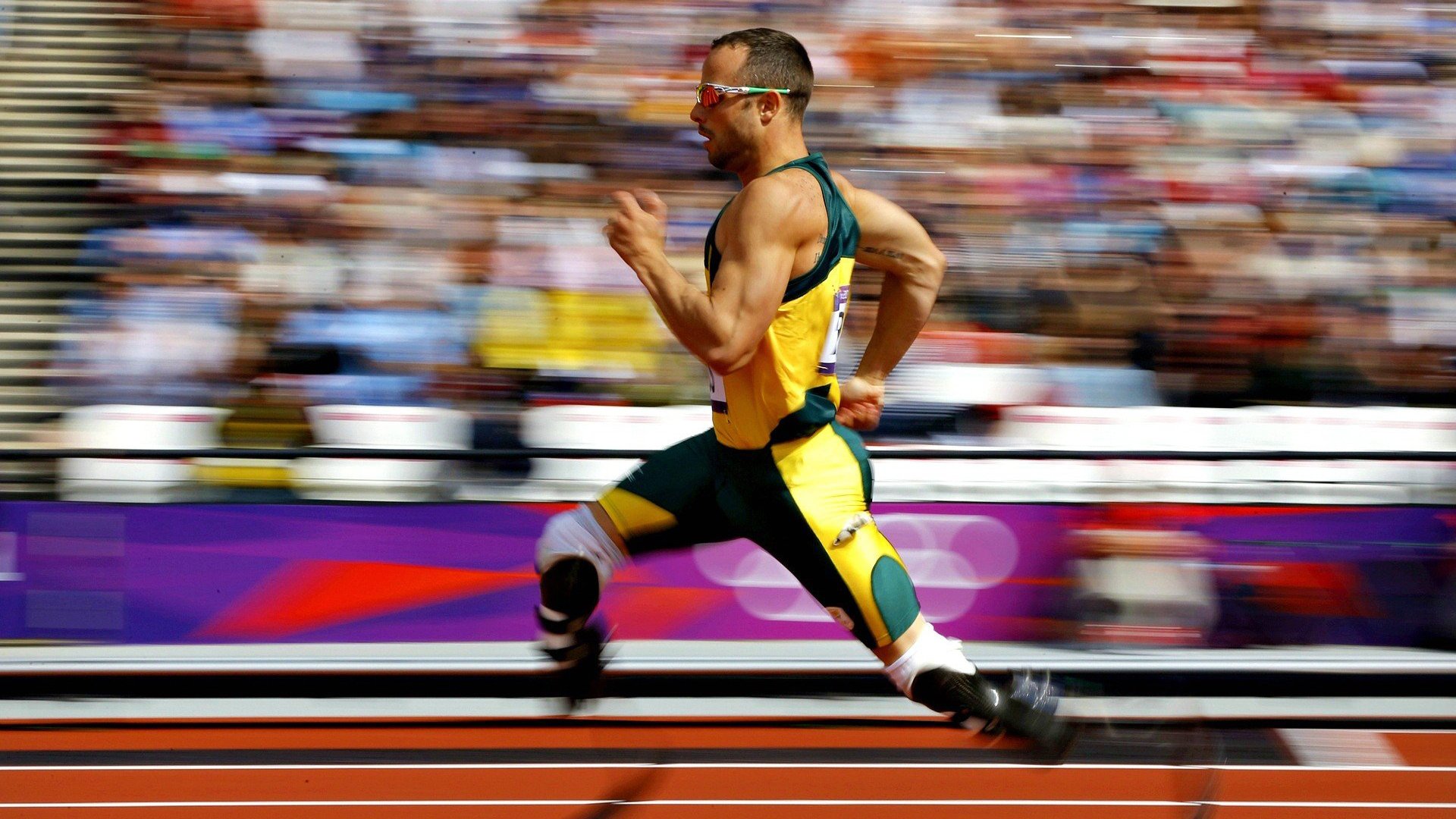 突尼斯强压几内亚,阿拉巴连续得分拉开差距,锁定关键胜利