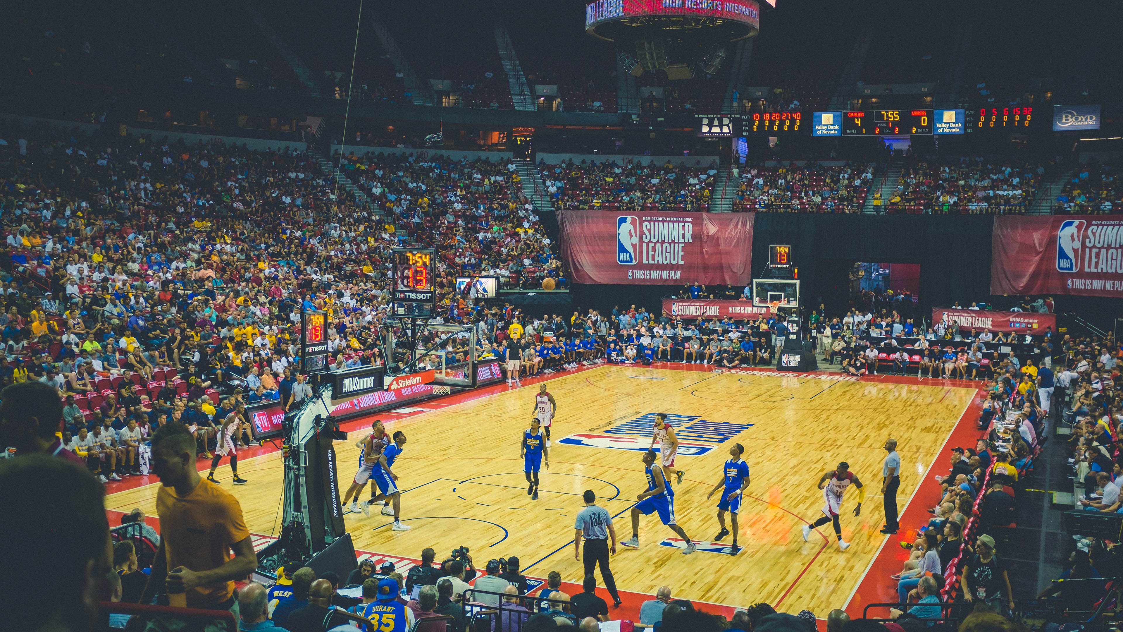 英格拉姆硬仗封王，猛龙式防守提前终结悬念，广厦队战略启示录